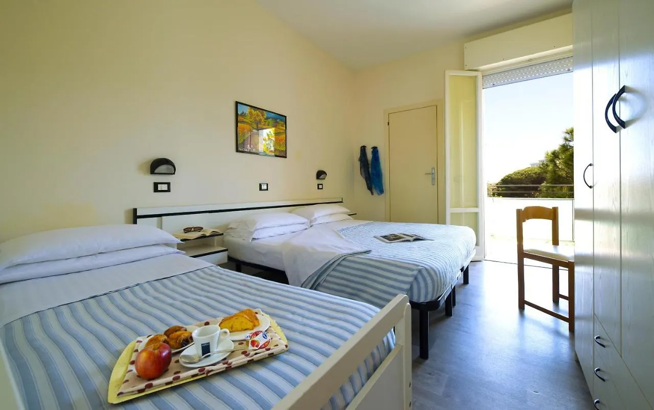 ***  Hotel Baltic Cesenatico Italia