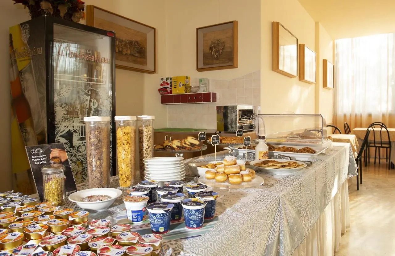Hotel Baltic Cesenatico Italia